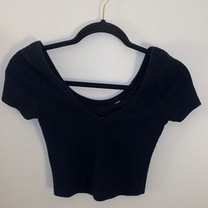 PacSun v neck crop top